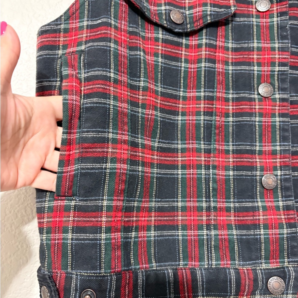Vintage Woman’s Pendleton Red Plaid Quilted Fleece BlackCorduroy Snap Front Vest - Picture 5 of 11